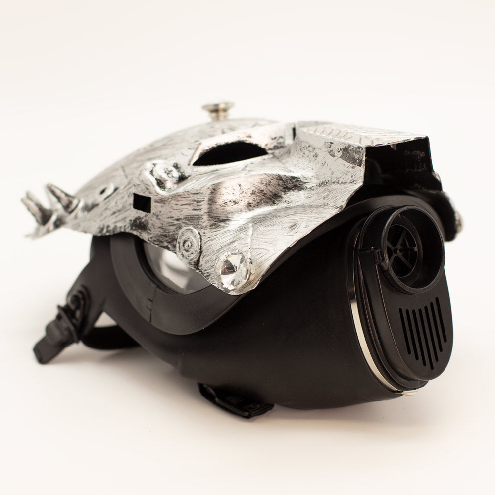 Gas Mask Bong - Predator The Bong Shop