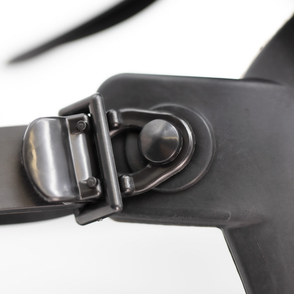 Gas Mask Bong - Predator The Bong Shop