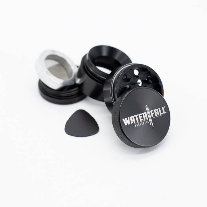 Four-Part Aluminium Grinder with Removable Screen - Gloss Black (43mm) Waterfall