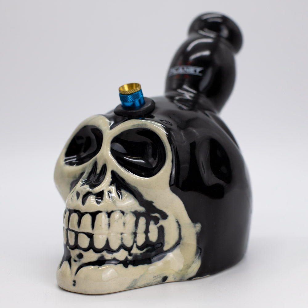 Black Neck Skull Ceramic Bong Planet X