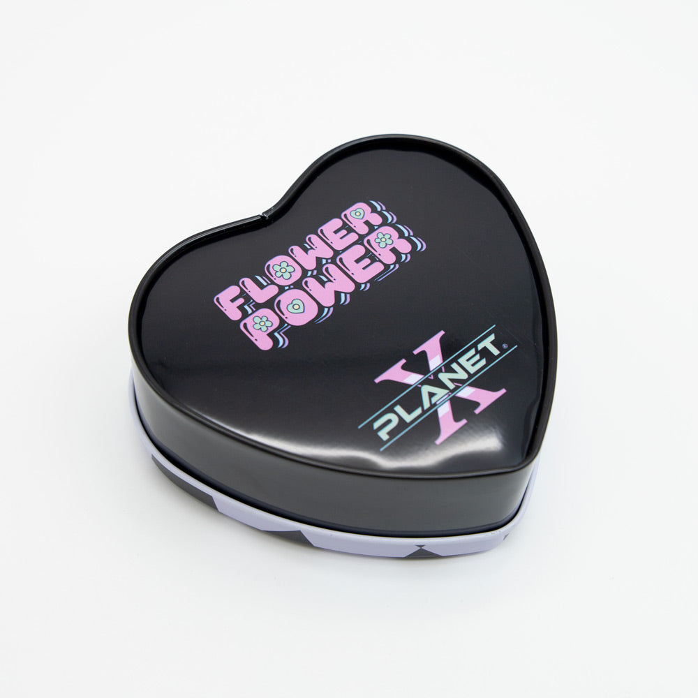 Checkers Heart-Shaped Metal Tin Planet X