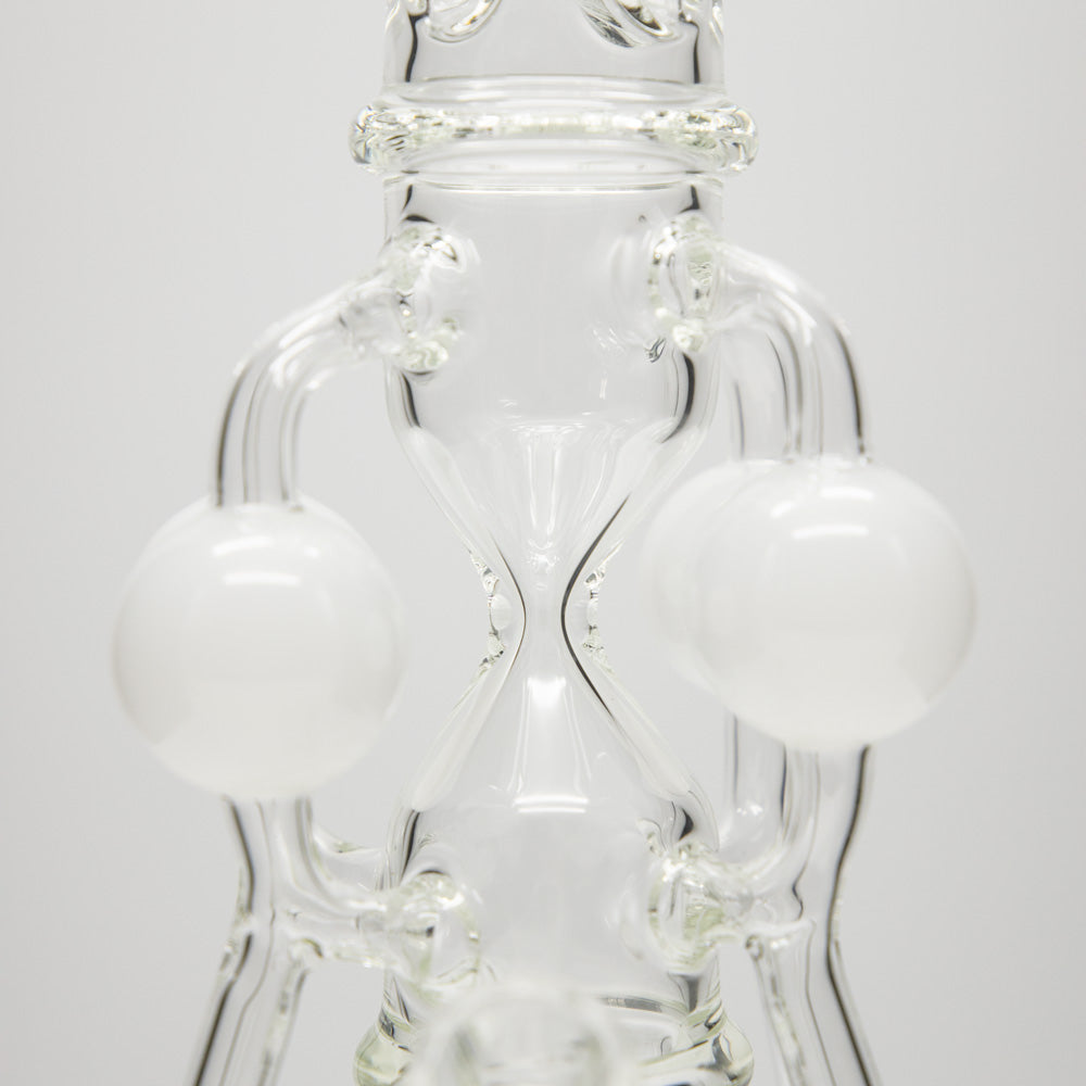 Four Conicle Glass Bong Planet X