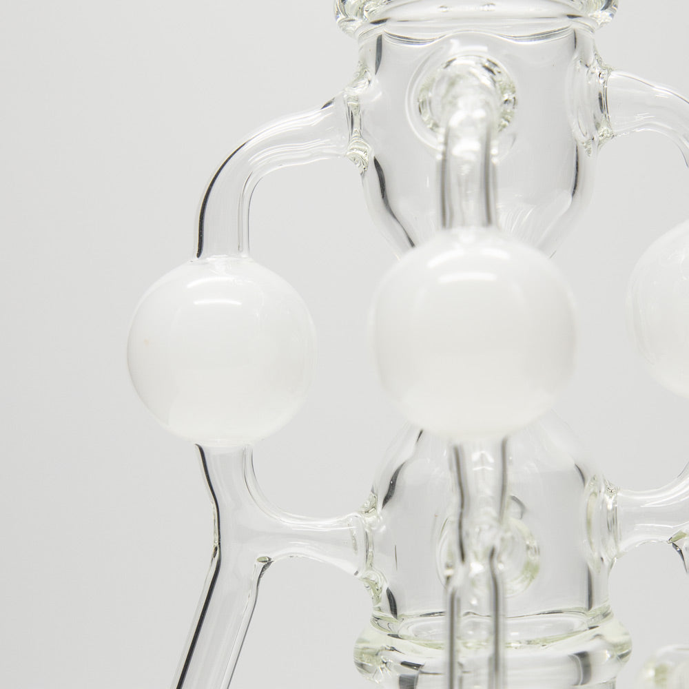 Four Conicle Glass Bong Planet X