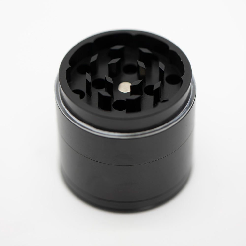 Four-Part Aluminium Grinder with Removable Screen - Gloss Black (43mm) Waterfall