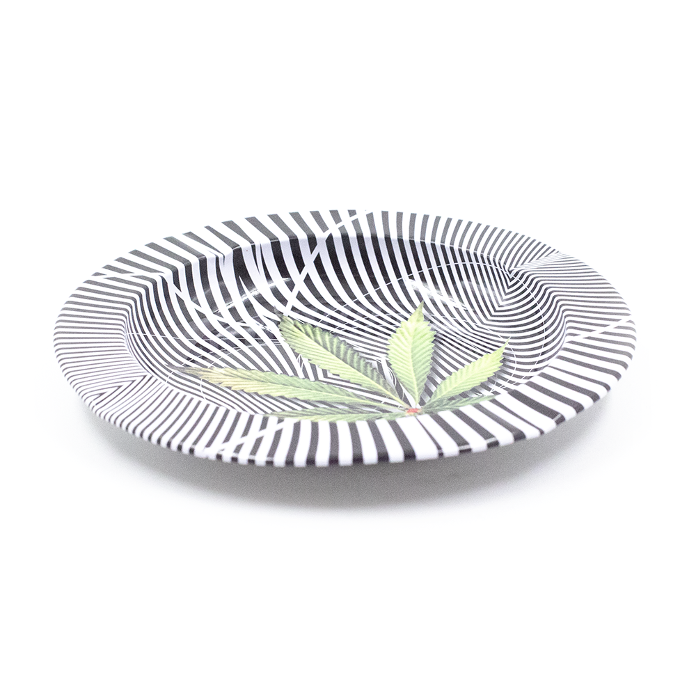 ASHTRAY - METAL ILLUSION W/GREEN LEAF The Bong Shop