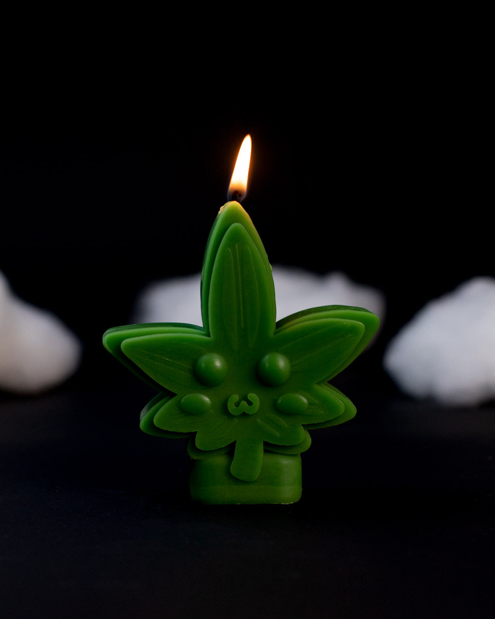 MR CUTE LEAF CANDLE Wake 'n' Bake