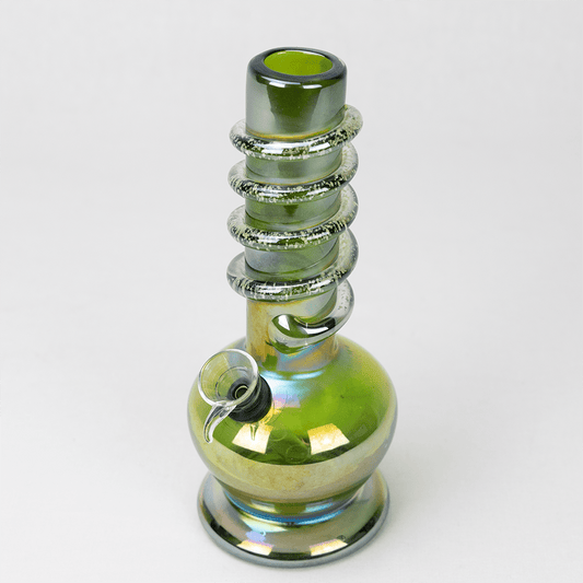 Daydream Glass Bong - Green Planet X
